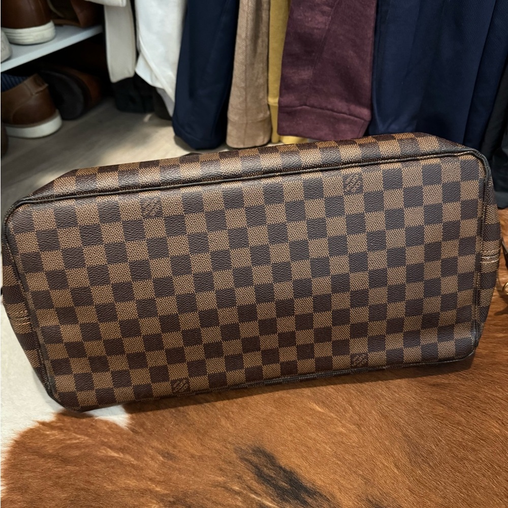 Louis Vuitton Neverfull GM - Picture 4 of 9